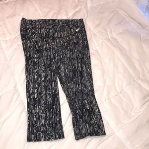 Nike capris
